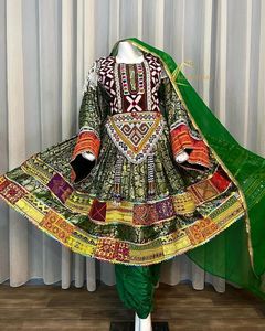 ชุดเดรสผู้หญิงผ้าคอตตอนปักแบบดั้งเดิมของอัฟกานิสถานชุดเดรสสำหรับงานแต่งงานผ้ากำมะหยี่ขนาดพิเศษงานปาร์ตี้ออกแบบได้ตามต้องการ - Product Image 4