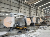 Machine de découpe CNC 4 axes à fil diamanté pour pierres tombales, granit et marbre – Technologie italienne
