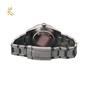 Montre-bracelet de luxe en acier inoxydable avec fermoir pliant rond de 41 mm avec diamant moissanite de sécurité - Product Image 3