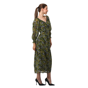 Robe longue trapèze à imprimé floral vert et noir avec manches régulières décolleté en V pour les occasions semi-formelles décontractées de fête - Product Image 3