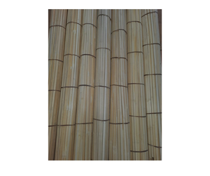 Postes de bambú de grado de construcción hechos en Vietnam, ideales para techos, cercas, estructuras de sombra y uso decorativo - Product Image 5