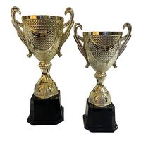 Nouveau trophée en métal au design élégant avec finition antique pour les événements collégiaux et les activités sportives