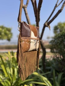 Nouveau design élégant de sac à bandoulière en cuir de vachette à franges en cuir de vachette sac à main bandoulière lettre gland mode gitane - Product Image 2