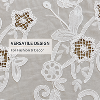 Tissu en dentelle brodée à œillets floraux blancs, transparent, ajouré, pour robes et chemisiers (vente en gros)