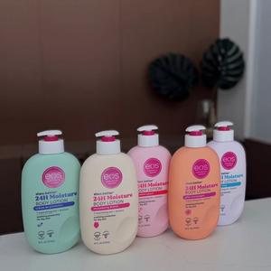 Set de Cuidado de la Piel Vegano y Ecológico TOP, Antienvejecimiento y Antiarrugas, Gel de Baño Nutritivo, Loción de Rápida Absorción |   Spa de Lujo con Logotipo Personalizado - Product Image 2