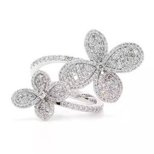 Anillo clásico de diamante Moissanite original Montaje de oro blanco de 14 quilates para cóctel de boda o fiesta garantizado para impresionar - Product Image 3