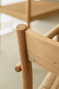 Sillón de roble ligero con asiento tejido - Product Image 5