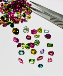 Lot de pierres précieuses de tourmaline multicolore naturelle de qualité AAA Pierres à facettes de 9mm pour la fabrication de bijoux Coupe lâche traitée thermiquement - Product Image 1