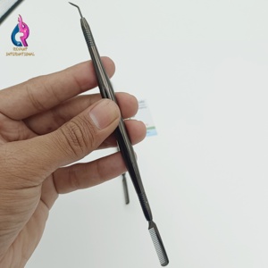 Herramienta separadora de levantador de pestañas de acero inoxidable negro Premium Peine Permanente de Pestañas sostenible para aplicación de volumen - Product Image 5