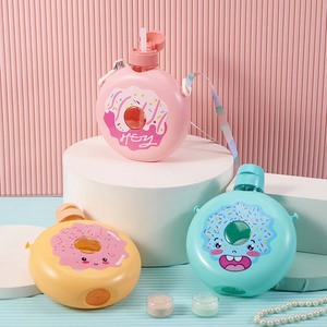 Borraccia in plastica per bambini 600ml con cannuccia a scomparsa, anti-perdita, con tracolla, design cartone animato per il ritorno a scuola - Product Image 5