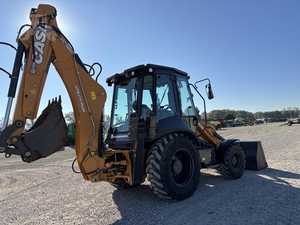 Cargador Frontal Usado para Retroexcavadora 580K 580M Modelo 2023, Carga Nominal de 15 Toneladas, Motor Perkins, Tractor - Product Image 5