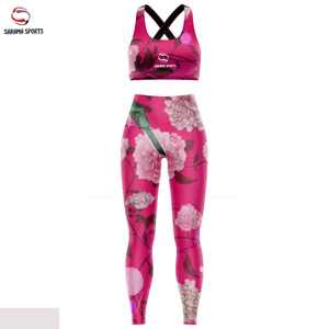 Ensemble de vêtements de sport pour femmes, 2 pièces, uni, yoga, gym, fitness, avec logo sur le devant - soutien-gorge de sport et legging, vêtements de sport fabriqués - Product Image 1
