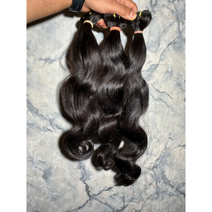 100% Calidad de exportación Extensión de cabello estilo onda corporal Cutículas crudas alineadas Cabello natural humano indio sin enredos sin procesar - Product Image 1