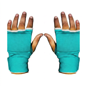 ผ้าพันมือสำหรับชกมวยแบบมีเจลเสริม รุ่น Quick Wraps Professional Unisex พร้อมถุงมือซับในน้ำหนักเบา ผ้าพันมือยืดหยุ่น ชุดคอมโบสำหรับคิกบ็อกซิ่ง - Product Image 4