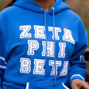 Sudadera Azul Zeta Phi Beta con Letras de Algodón Suave y Chenilla para Miembros de la Hermandad, Ropa Griega Unisex Elegante - Product Image 4