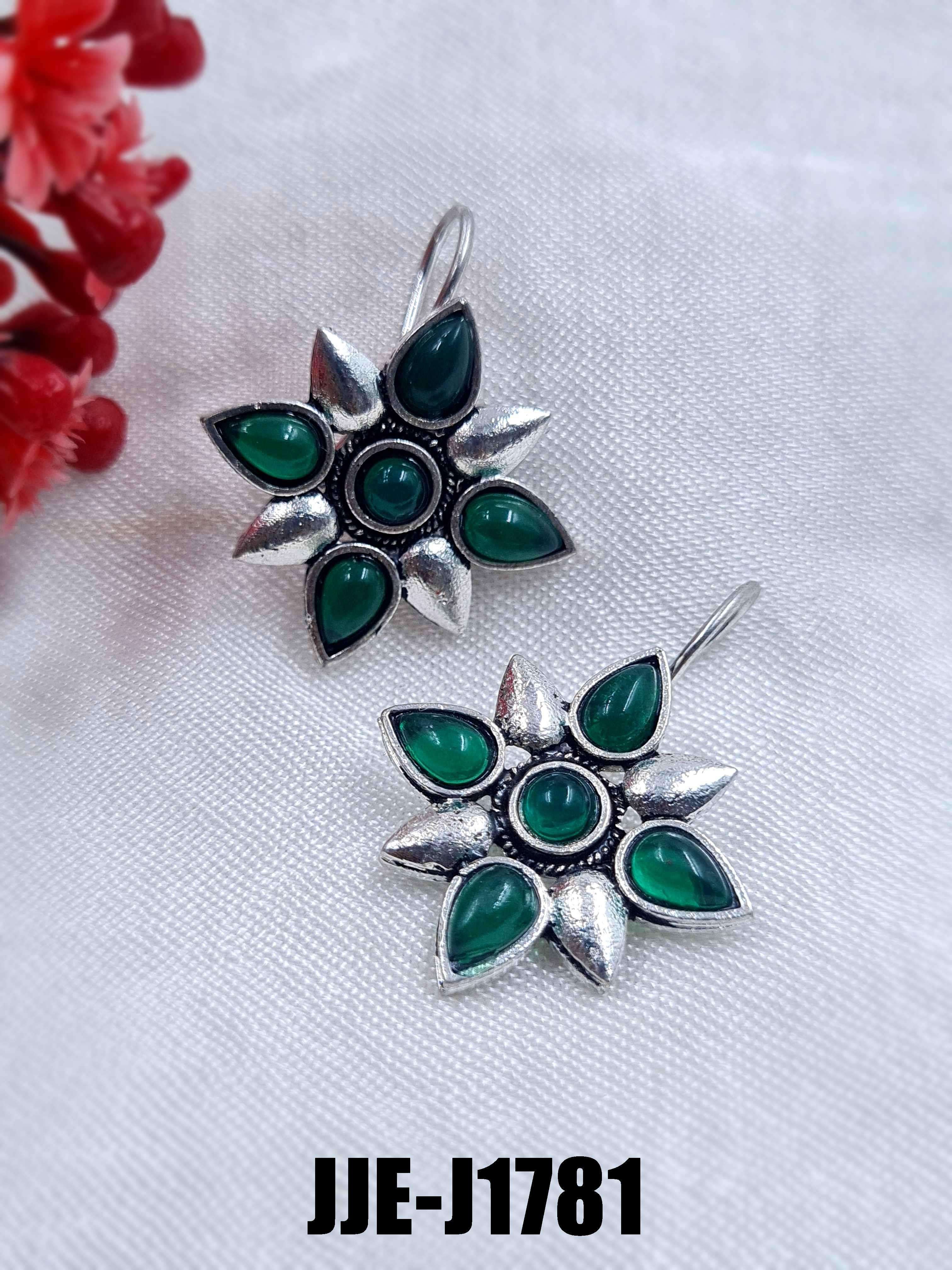 สีเขียว