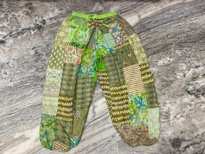 Pantalones bombachos de retazos bohemios multicolores con bolsillos para todas las estaciones, venta al por mayor, pantalones de verano para mujer, pantalones de Festival, ropa de mujer - Product Image 2