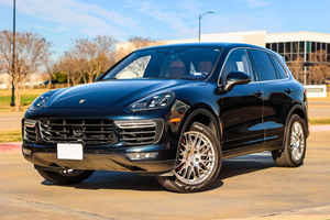 Porsche Cayenne Turbo 2018 - Product Image 3