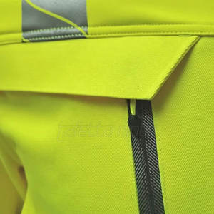 Chaqueta de Seguridad para Hombre de Alta Calidad con Detalles Reflectantes y Diseño Duradero para el Trabajo Diario - Product Image 4