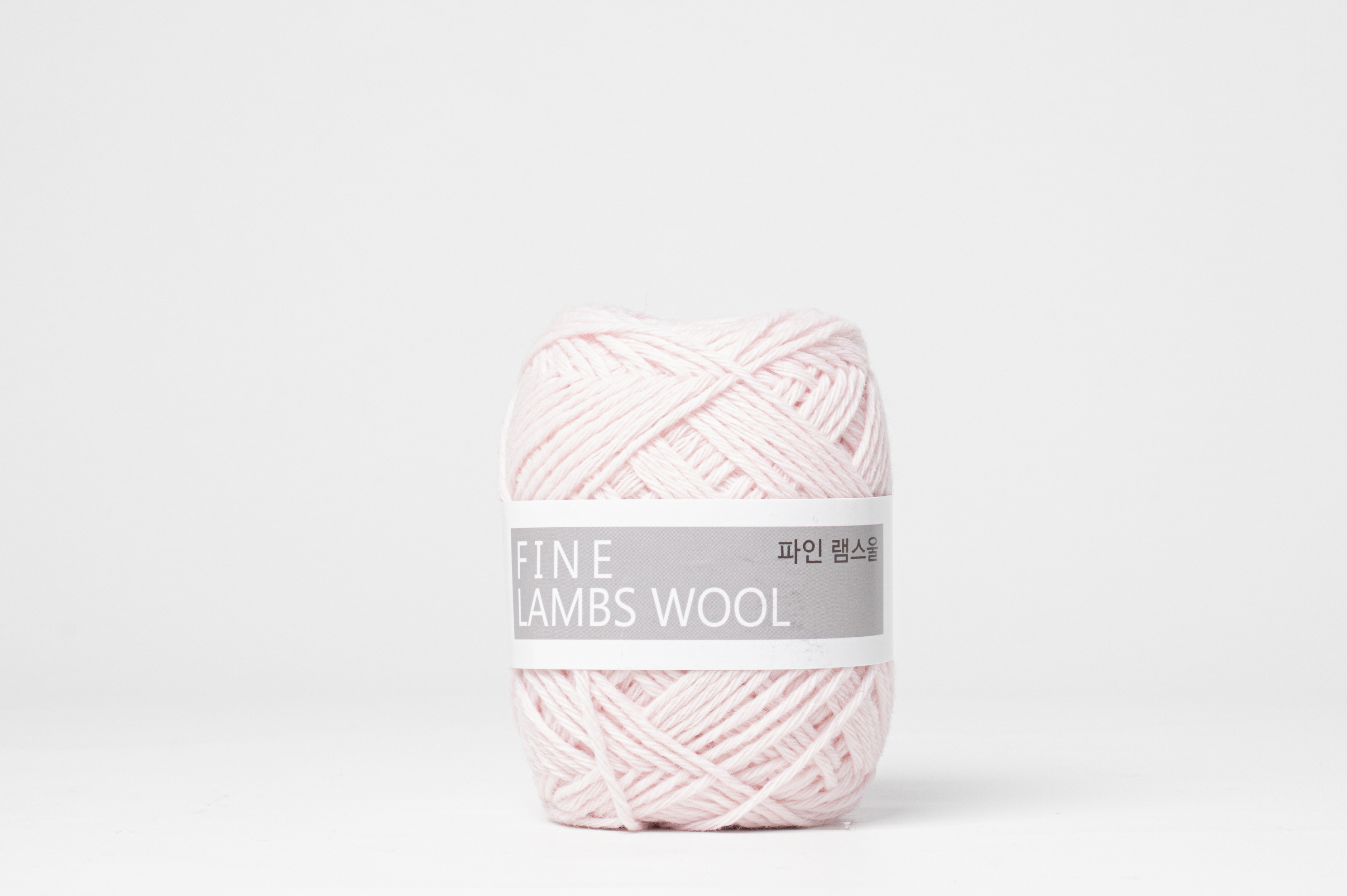 720 White Pink