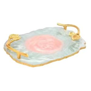 Beau plateau de service en résine pastel avec poignées en feuille d'or parfait pour un décor de cuisine moderne et un cadre de table gracieux - Product Image 1