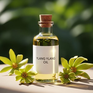 Exportador de aceite esencial Ylang, venta al por mayor, grado terapéutico Natural para difusor de masaje y productos de cuidado de belleza - Product Image 5