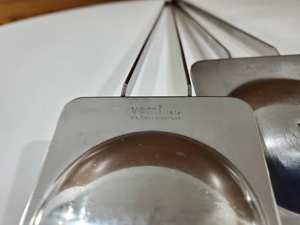 Serveur de salade de couverts de salade d'acier inoxydable brillant de conception unique pour l'usage de bureau de restaurant d'hôtel et de ressource de l'Inde - Product Image 3