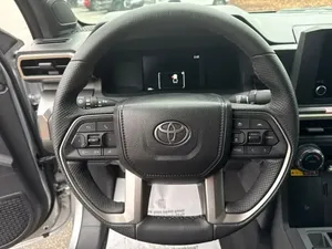 โตโยต้า ทาโคมา SR5 ปี 2024 ราคาไม่แพง - Product Image 5