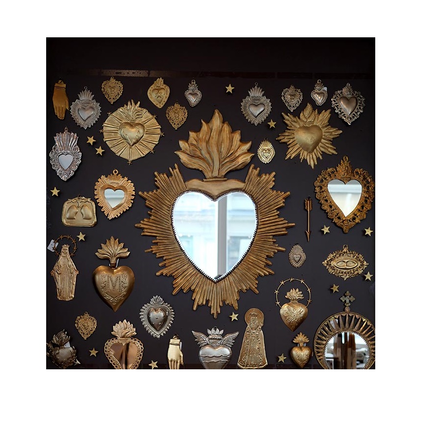 Miroir mural cœur sacré en métal doré pour déco de Pâques