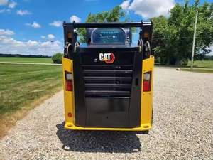 NOUVEAU CAT 242D3 Skid Steer Loader - Product Image 3