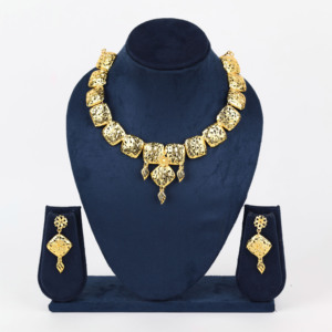Ensemble de colliers plaqués or colorant, bijoux en laiton imitation pour l'exportation, fournisseur de bijoux de mode personnalisés, chapado en oro oro laminado - Product Image 2