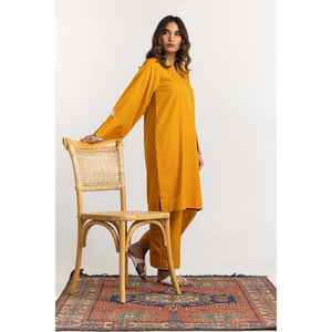 ชุดเซ็ตผ้าเครปปักลายผสมผสานสีมัสตาร์ดสำหรับผู้หญิง ชุดสองชิ้นความยาวเหนือเข่า ไซส์ XS และ XXS - Product Image 2