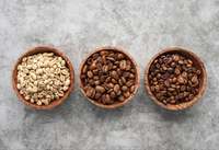 Café Vert Robusta Biologique Torréfié et Moulu Certifié ISO 22000 Grade A+ Vietnam 1000kg Approvisionnement en Vrac TNFOOD 98% 12,5% d'humidité