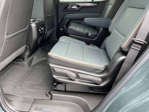 GMC Yukon AT4 2026 IMPECABLE - Product Image 6