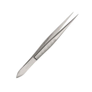 Pinzas Quirúrgicas Rectas Dentadas de Acero Inoxidable de Alta Calidad - Product Image 2