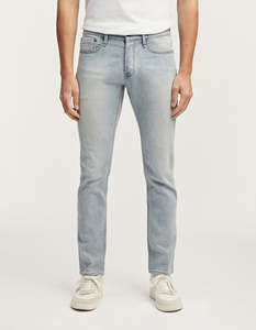 Venta al por mayor de alta calidad de los hombres de pantalones vaqueros de los hombres de cintura media lavado azul claro Casual Slim Fit Jeans de mezclilla transpirable - Product Image 1