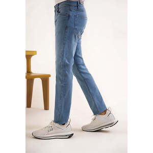 กางเกงยีนส์เดนิมขายดี ปักลายสำหรับผู้ชาย สั่งซื้อจำนวนมาก - Product Image 2