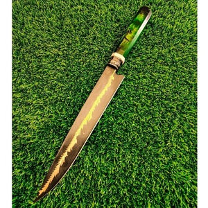 Couteau de chef artisanal en acier inoxydable avec manche en bois d'ébène, étui en cuir fin, outils de découpe écologiques pour la cuisine - Product Image 1