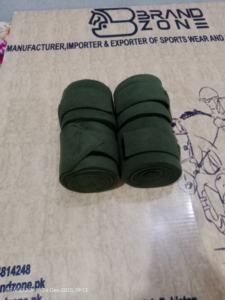 ผ้าพันขาสำหรับม้า BRAND ZONE Equestrian 320 GSM ผ้าฟลีซอย่างดี ช่วยรักษาความอบอุ่น ป้องกันการบาดเจ็บ สำหรับขาของม้า ผลิตภัณฑ์ดูแลม้า - Product Image 3