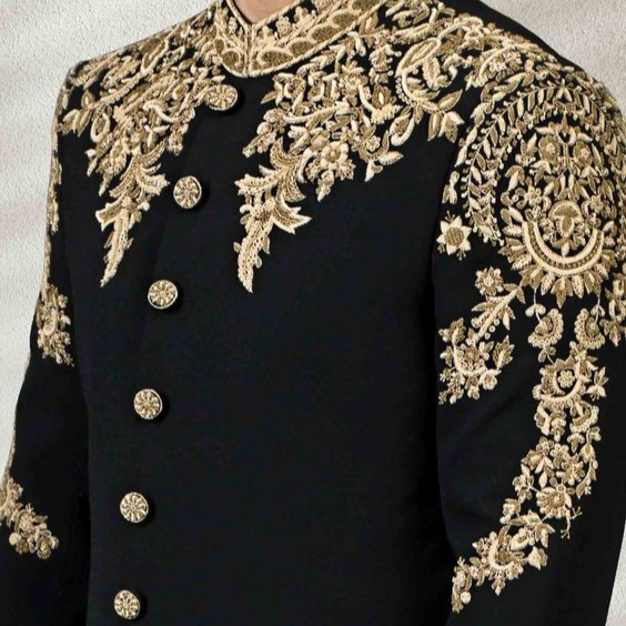 NEW---DAZZLING أنيق العريس المخملية SHERWANI مع بانت اللباس مع الثقيلة ZARDOZI التطريز للحزب ارتداء/فستان الزفاف @ 2022