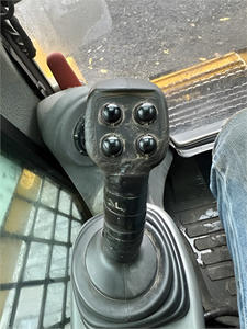 Chargeuse compacte sur chenilles CATERPILLAR 299D2 XHP de 2019, excellent état, haute performance, certifiée EPA - Product Image 2