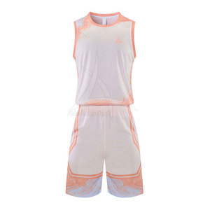 Uniforme de basket-ball professionnel respirant à manches courtes, couleurs et tissus personnalisés, vêtements de sport de haute qualité pour hommes - Product Image 5