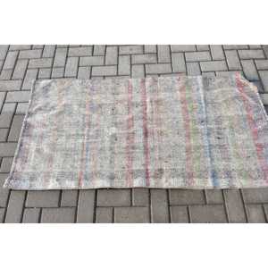 Petit tapis turc vintage 2,6x5,2 pieds, tapis oriental en laine gris rouge - Product Image 2