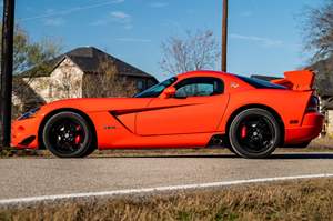 DODGE VIPER ACR 2009 USADO, Volante a la Izquierda/Derecha - Product Image 2