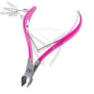 Pince à ongles professionnelle de haute qualité à base de marque privée OEM pour manucure et pédicure professionnelle - Product Image 4