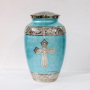 Urnes funéraires en laiton de qualité supérieure gravées à la main pour les cendres humaines Urne en laiton personnalisée Urne en laiton artisanale pour cendres d'adultes Vente en gros - Product Image 2