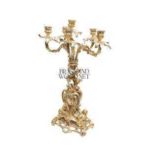 Candélabre à six lumières en laiton antique orné d'une pièce maîtresse décorative de luxe au design classique européen pour des intérieurs élégants - Product Image 4