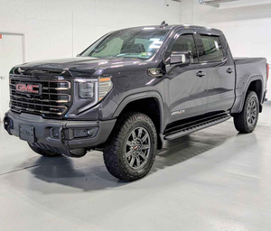 En buen estado, camioneta GMC Sierra 1500 AT4X 4WD Crew Cab 2024 - Product Image 1