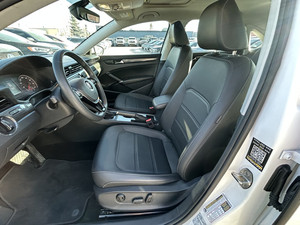 VOLKSWAGEN PASSAT 2021 D'OCCASION CÔTÉ GAUCHE/DROIT - Product Image 4