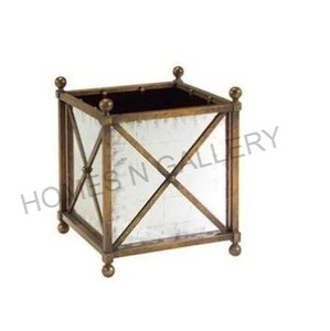 Top Selling Creative Luxury Metal Iron <b>Large</b> Square <b>Plant</b> Decoration Planters With Old Century Type Powder Coated Finishing - Product Image 5